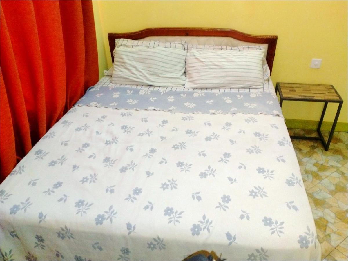 Babajay Family Home Дар ес Саалам Екстериор снимка